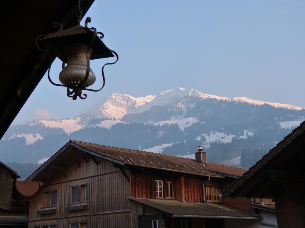 Cliqeu pour voir l'image suivante