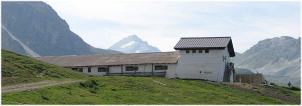 Chalet blanc